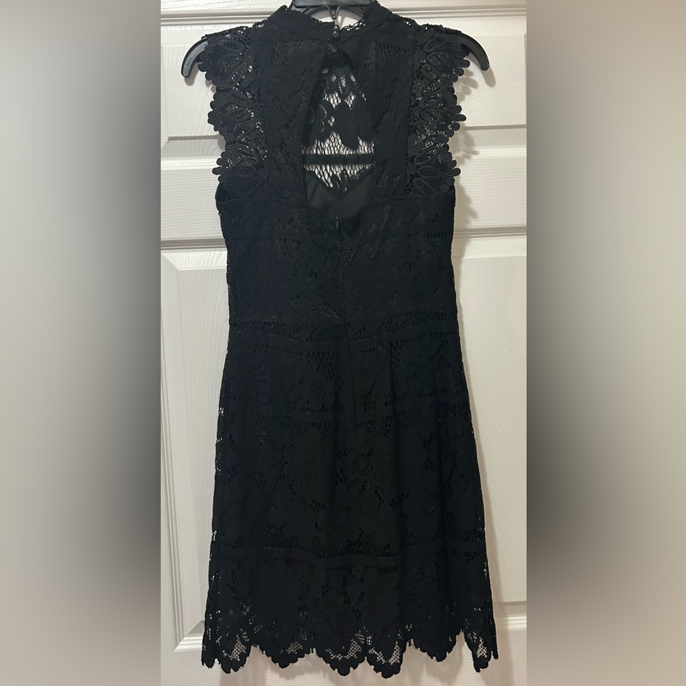 Live fire Women’s Black Floral Dress